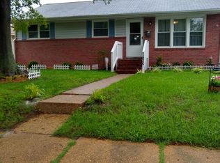 1430 Simpson Ct, Norfolk, VA 23503