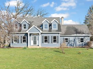 698 Tipperary St, Gilberts, IL 60136