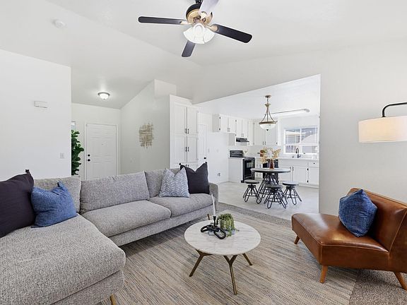 5th image of 679 Cardoso Ct