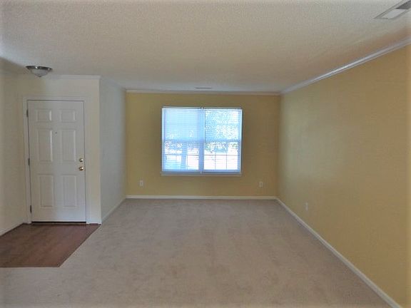 3rd image of 4219 Everest Dr