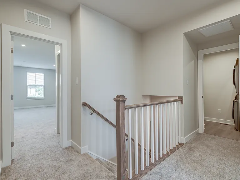 12129 Calgary Loop — Photo 31