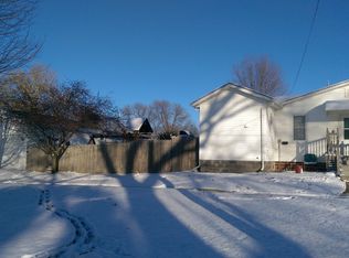 101 NE Flint St, Greenfield, IA 50849
