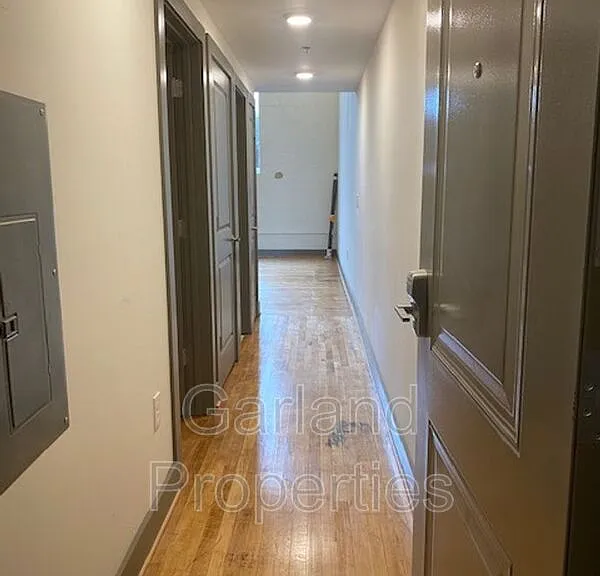 821 Salem Ave SW #4 — Photo 8