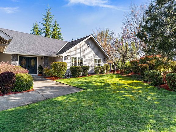 4th image of 1206 Devonshire Way