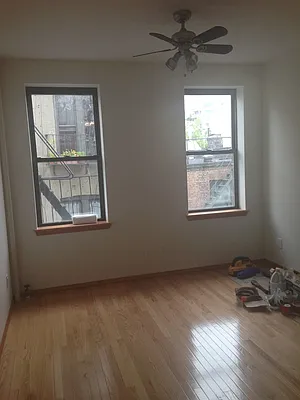 Rented by Kings Court Real Estate | media 22