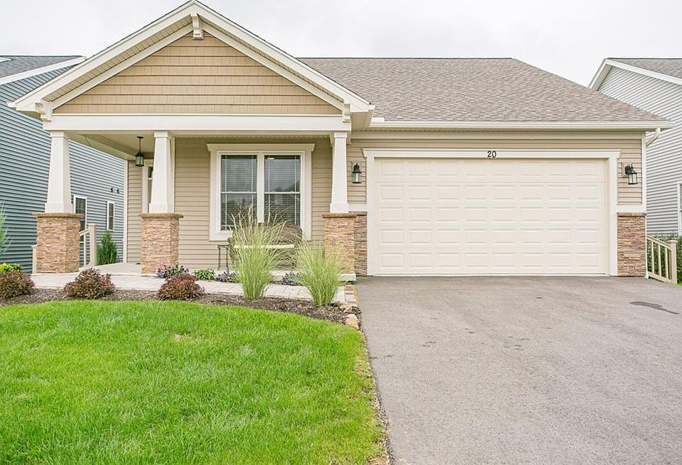 1st image of 20 Thompson Ln