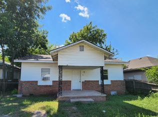 915 N Highland St, Ada, OK 74820