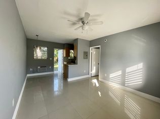 1217 NE 127th St APT 9, Miami, FL 33161