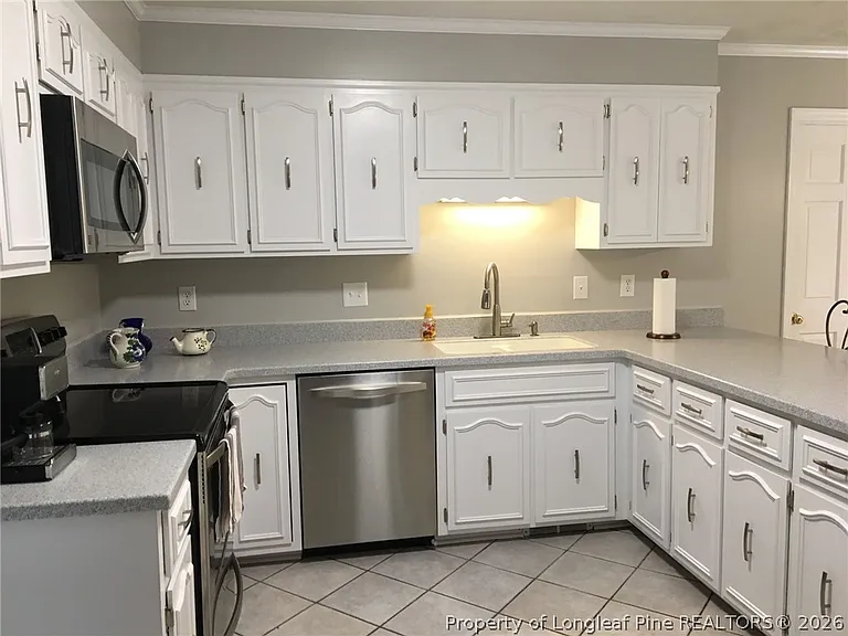309 Thorncliff Dr — Photo 11