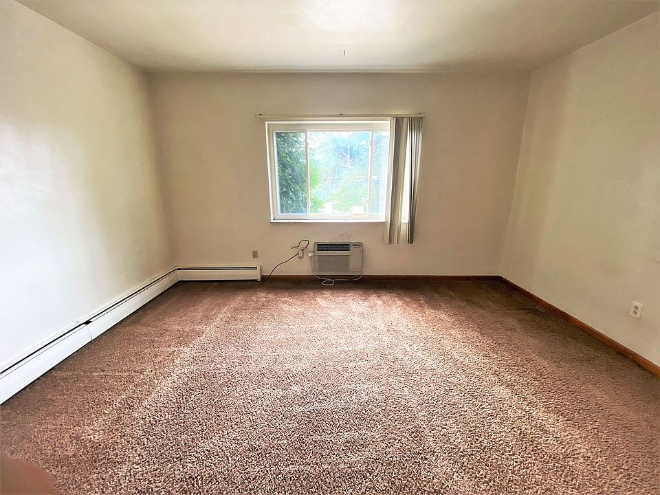 445 Walnut Street Apartment Rentals Springdale, PA Zillow