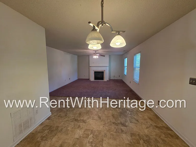 2028 Sweet Bay Dr — Photo 14