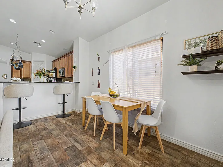731 W Mesquite Tree Ln — Photo 10