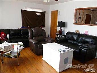 2nd image of 1128 Baron Ave
