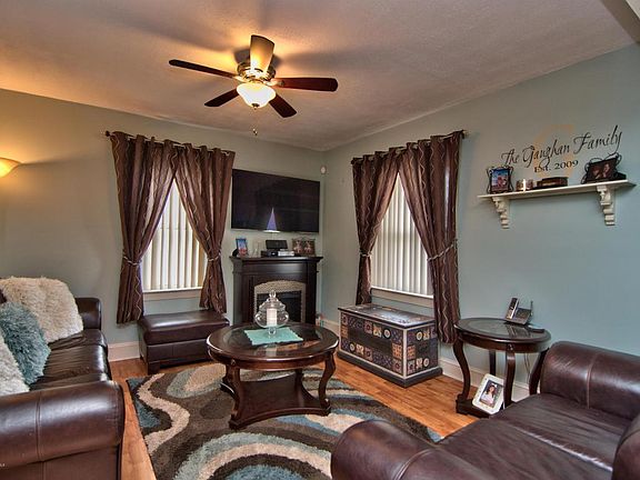 4th image of 1251-1253 Loomis Ave #L-18