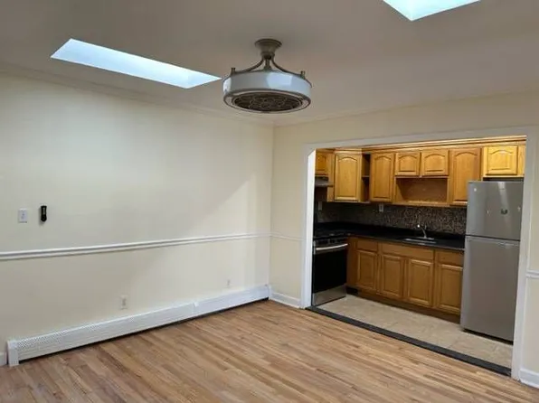 11215 Francis Lewis Blvd, Queens Village, NY 11429