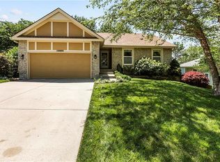 10003 NW 86th Ter, Kansas City, MO 64153