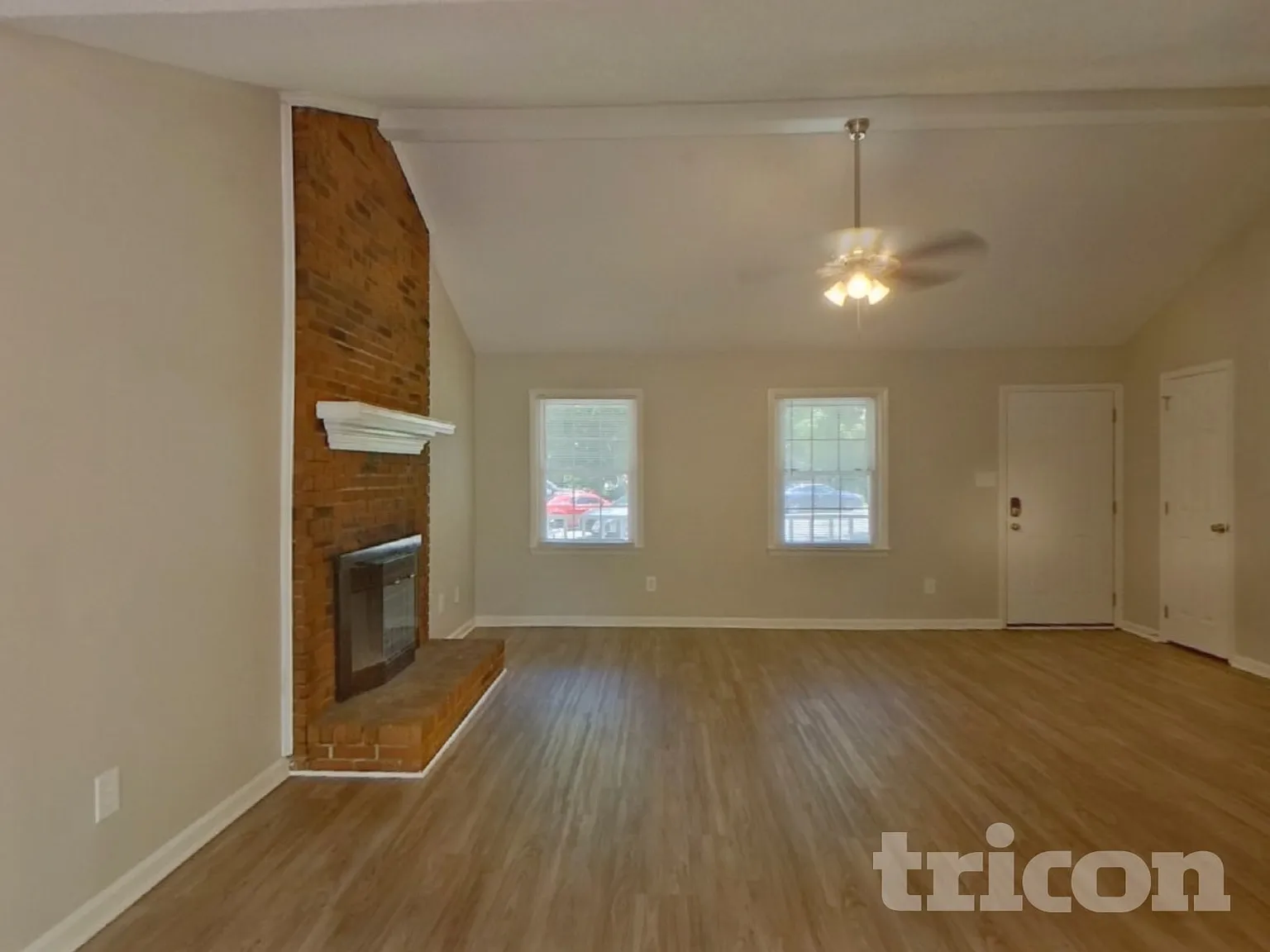 6800 Streamside Drive Charlotte NC — Photo 2