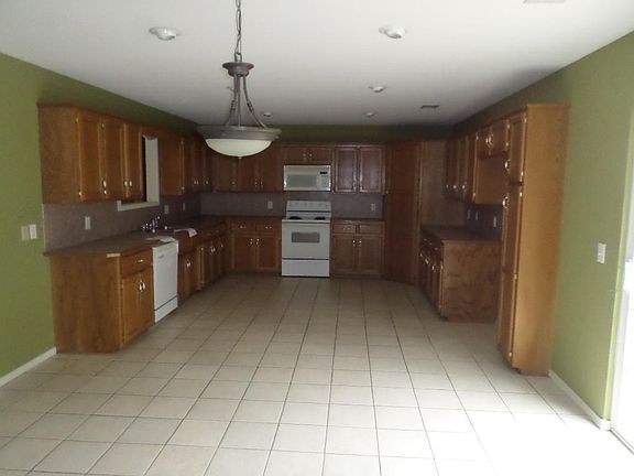 4th image of 170 Private Road 3346