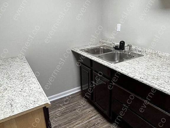 4th image of 3418 Shagbark Cir