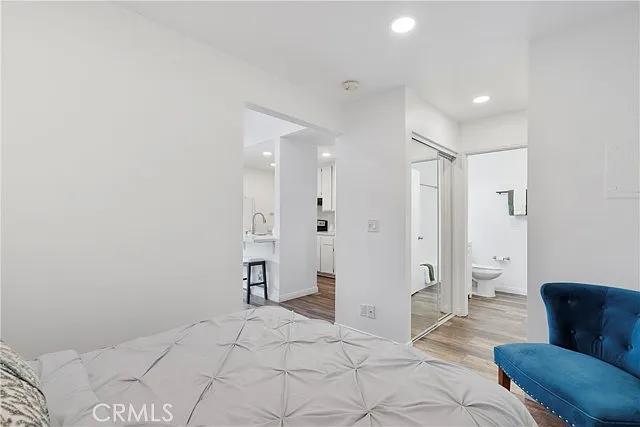 262 Streamwood — Photo 10