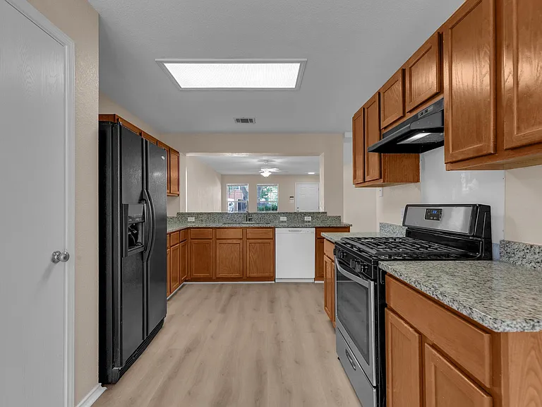 111 David Dr — Photo 10
