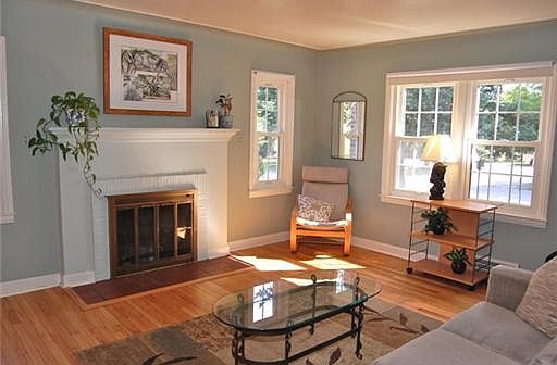 5th image of 1860 Miller Ave