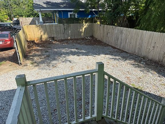 4th image of 4200 Hollygrove St #4202