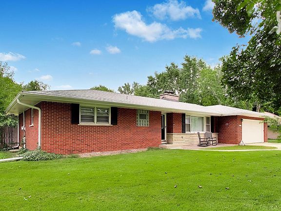 2nd image of 10S021 Plainfield Naperville Rd