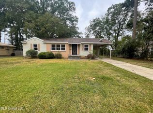 5457 Mimosa Dr, Jackson, MS 39206