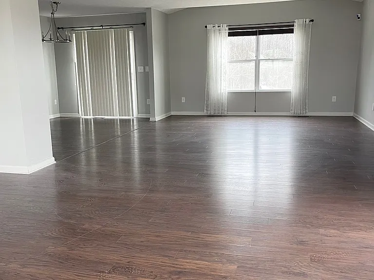 1670 Primrose Ave — Photo 5