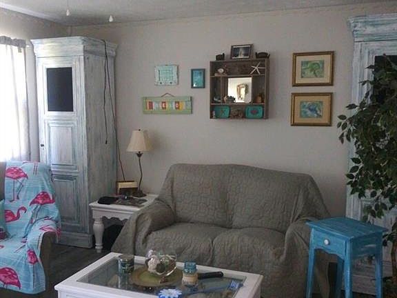 2nd image of 9365 103rd Ave