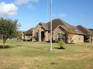 10555 County Road 200, Alvin, TX 77511