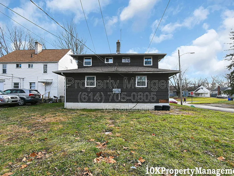 455 S Napoleon Ave — Photo 21