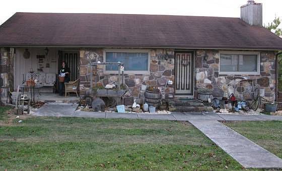 1st image of 616 Gillespie Ave
