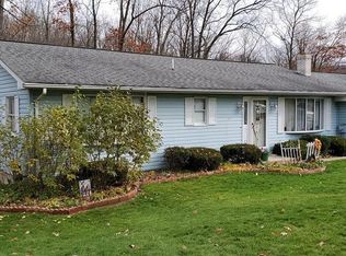 667 Taylor St, Tyrone, PA 16686