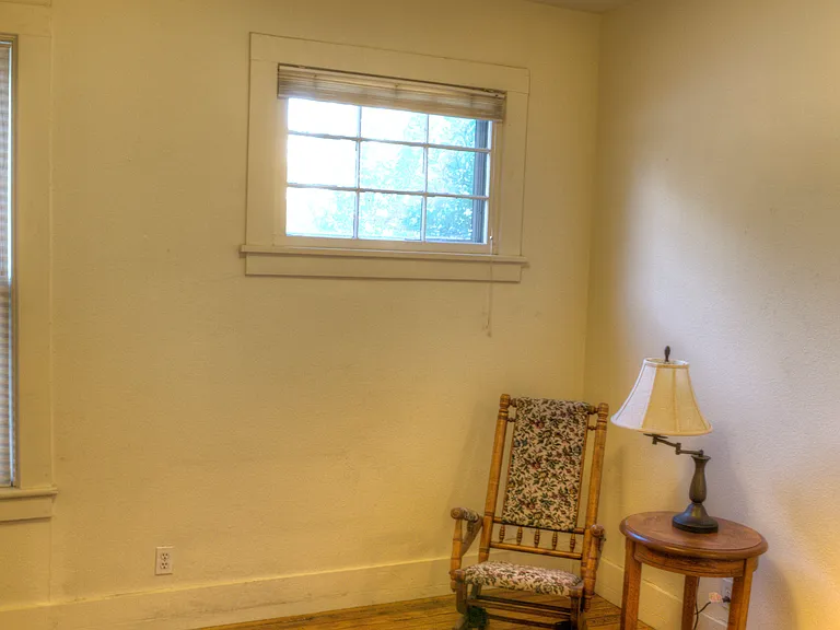 426 E Bijou St — Photo 16