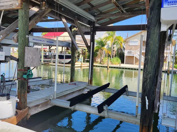 Slip 60 Pirates Cove Lndg, Grand Isle, LA 70358