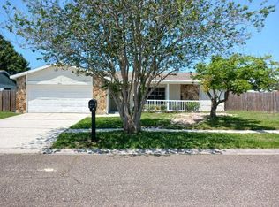 1001 Red Oak Cir, Brandon, FL 33511