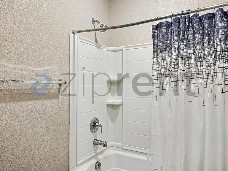 2272 Borealis Cir — Photo 47