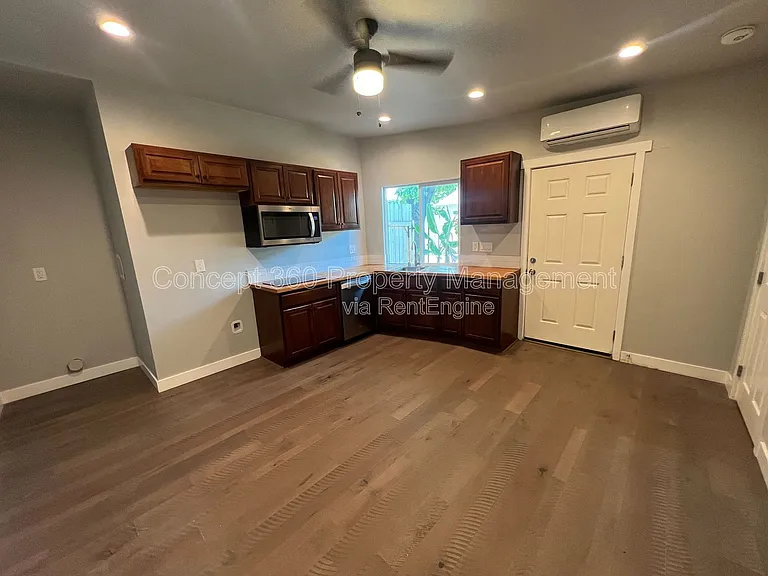 144 Primrose Ave #B — Photo 13