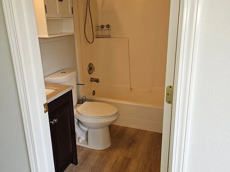 3328 S Malad Dr — Photo 16