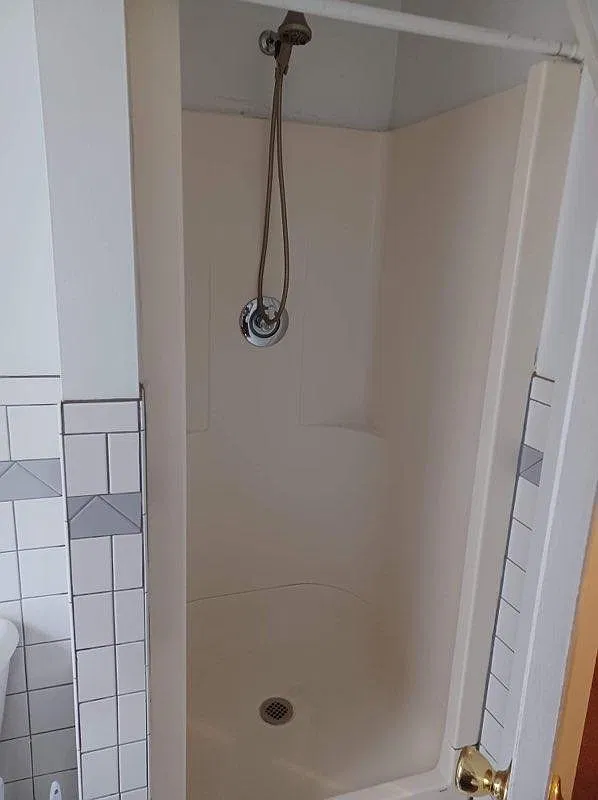 2 bed, 900 sqft, $1,250 — Photo 3