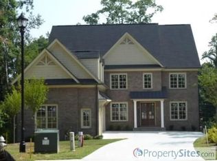 5405 High Point Mnr NE, Sandy Springs, GA 30342