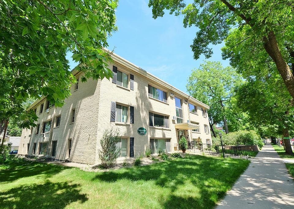 1st image of 1729 Grand Ave APT 2
