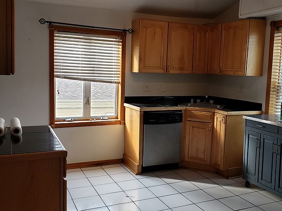 3rd image of 2235 N 1st St