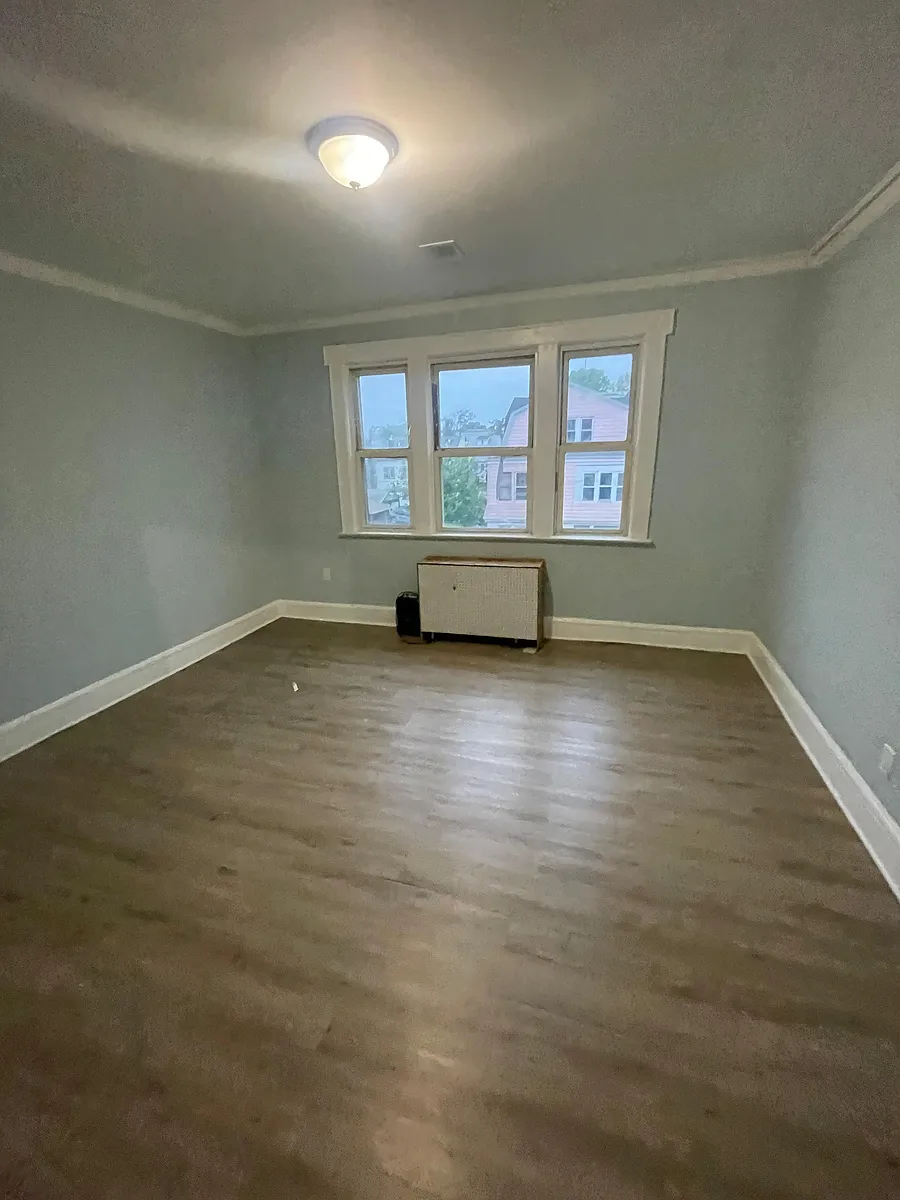 Building Photo - 78 Schuyler Ave #3