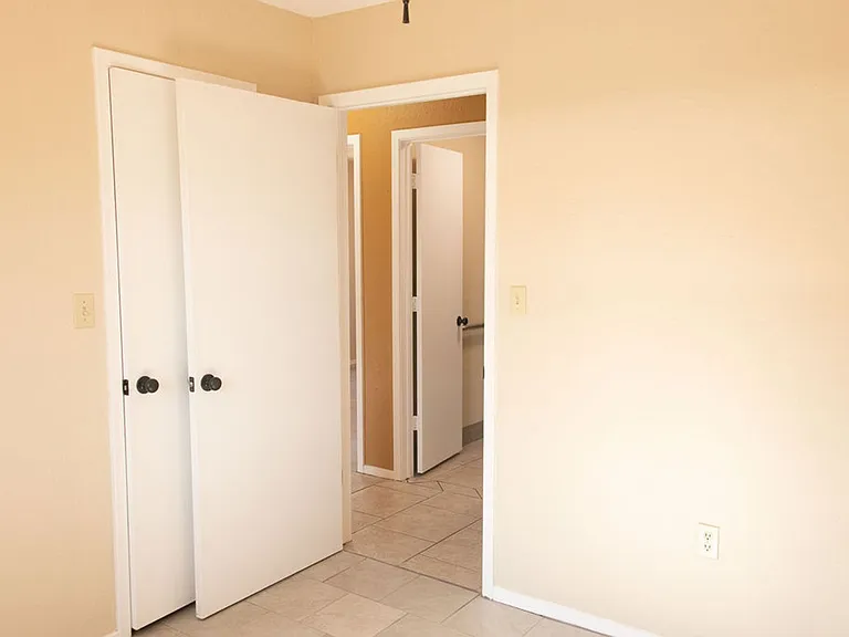 4938 Blue Water Cir — Photo 9