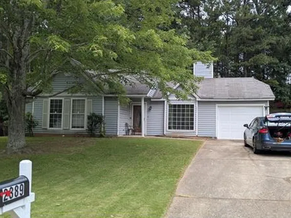 2389 Deep Shoals Cir, Decatur, GA 30034