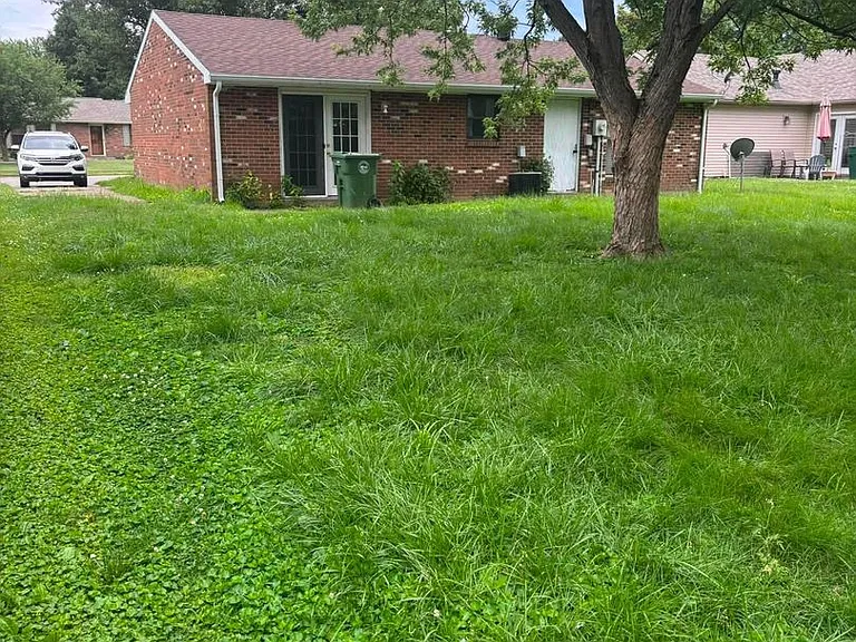 2513 Strickland Dr — Photo 6