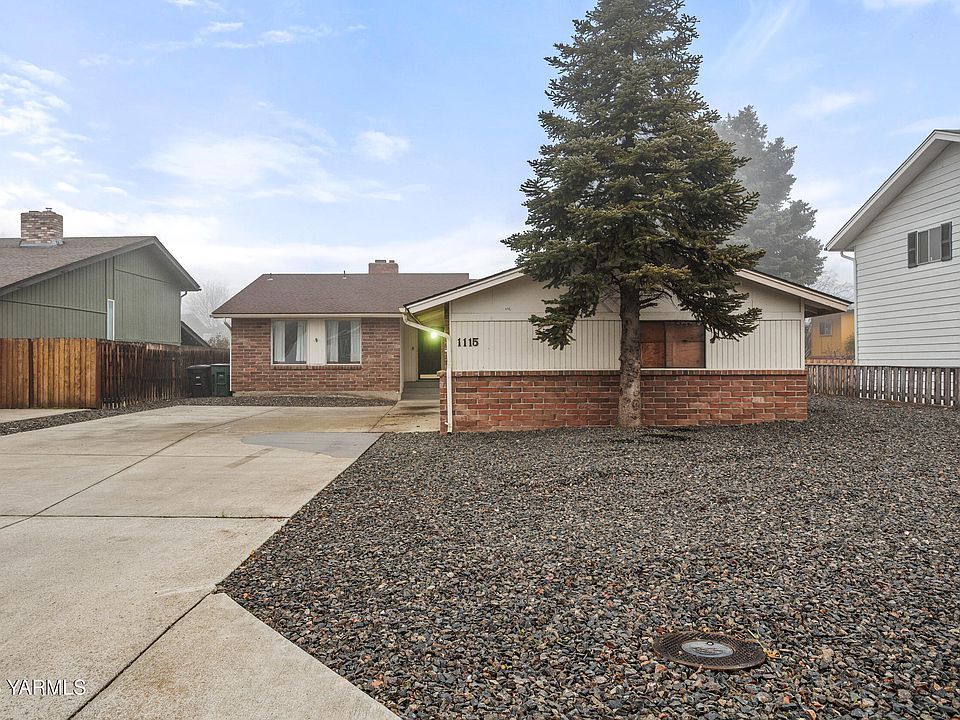 1st image of 1115 S 33rd Ave